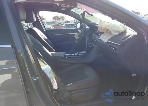 2022 Hyundai Sonata Sel Plus z USA, uszkodzony, nr VIN KMHL44J25NA219493